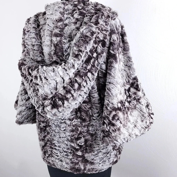 DOLCE VITA FAUX FUR CHINCHILLA ZIP HOODED JACKET  XS - Picture 7 of 14